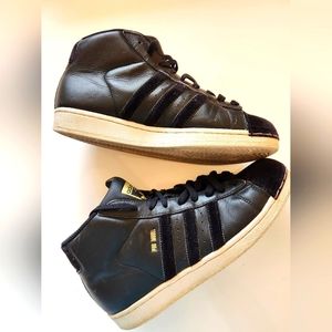 Original Men's or Teens Adidas Pro Model, leather, Made in Indonesia, sz 7